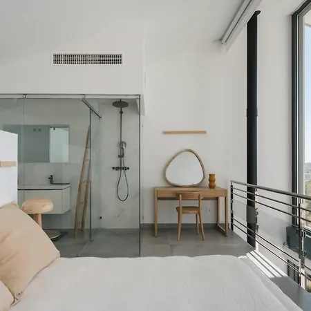 Villa Prive By Frontier Residences *