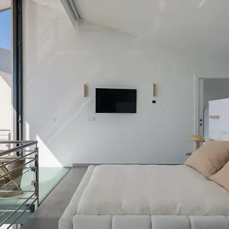 Prive By Frontier Residences * Fuengirola